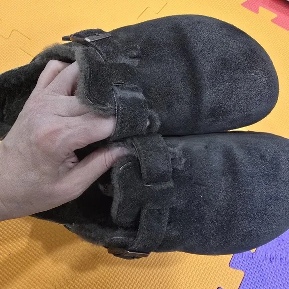 Birkenstock Boston Shearling Black Suede Clogs Mules Size 40 L9 M7 - Picture 8 of 10